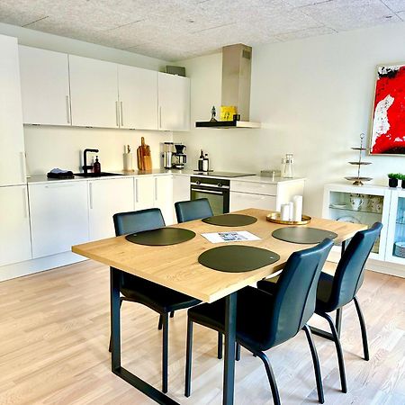 Apartamento Luxury New Cozy And Quietly 95M2 Tórshavn Exterior foto